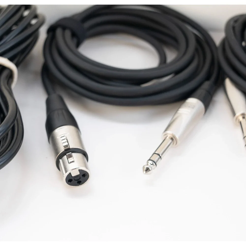 The Unbranded Brand lot xlr